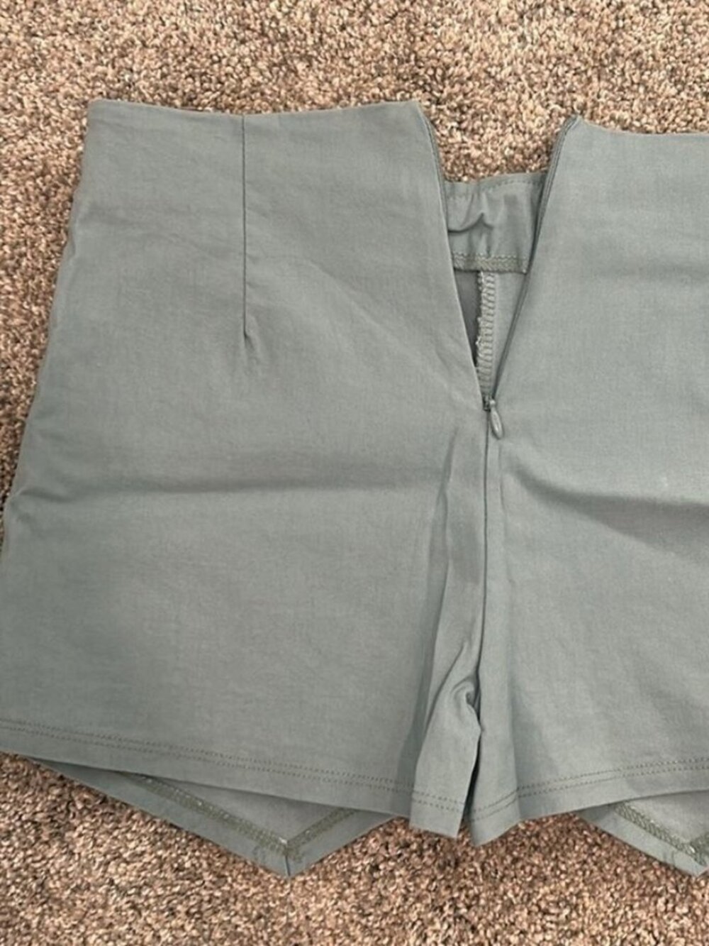 Envelope skort🖤 - Picture 2 of 2